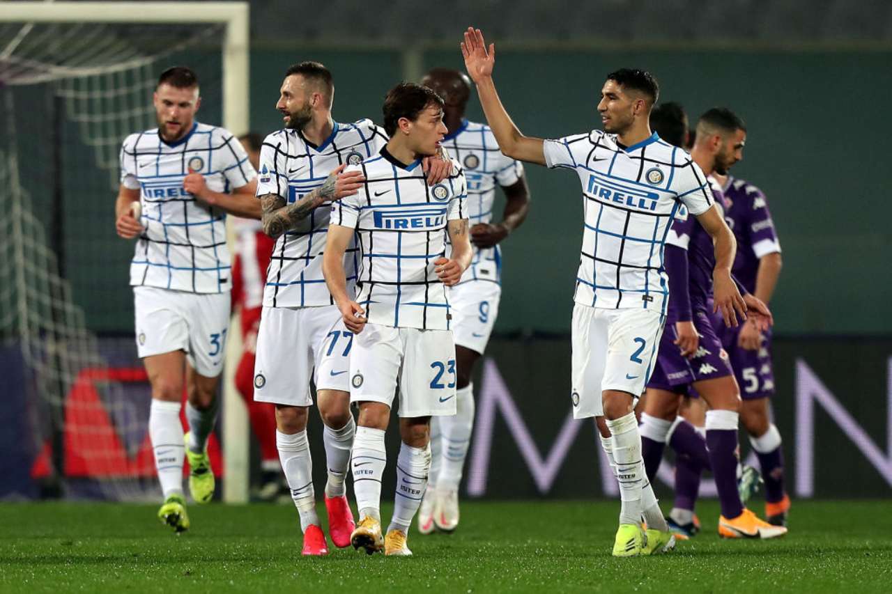 Fiorentina 0-2 Inter Milan: Nerazzurri Rebut Puncak Klasemen