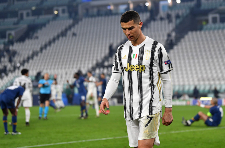 Buffon Tuding Ronaldo Biang Keladi Juventus Gagal Juara Liga Champions