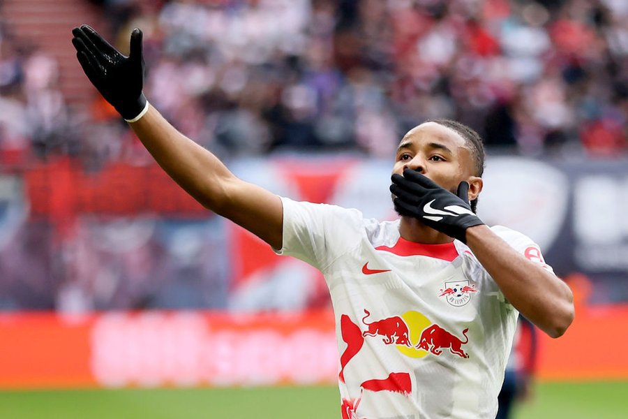 Alasan Christopher Nkunku Belum Resmi ke Chelsea Kendati Sudah Tes Medis