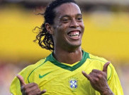 Kasus Paspor Palsu: Mengaku Salah, Ronaldinho Dibebaskan