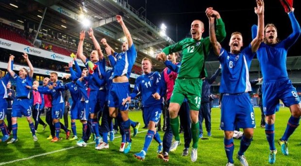Cara Kiper Islandia Adaptasi Cuaca di Indonesia
