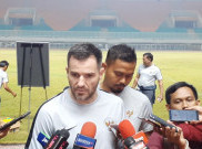 Timnas Indonesia Main Menyerang Lawan Malaysia, Simon McMenemy: SUGBK Rumah Kami
