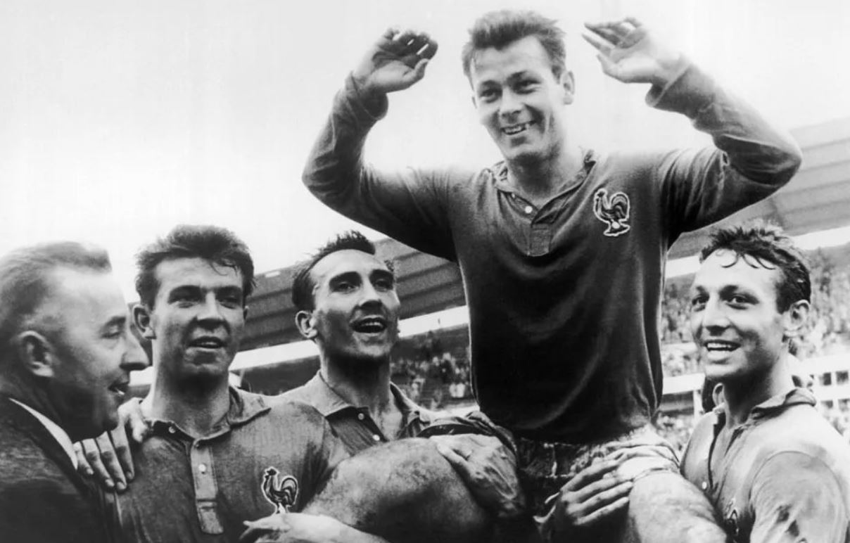 Nostalgia Piala Dunia: Just Fontaine dan Rekor yang Bertahan Selama 60 Tahun Lebih