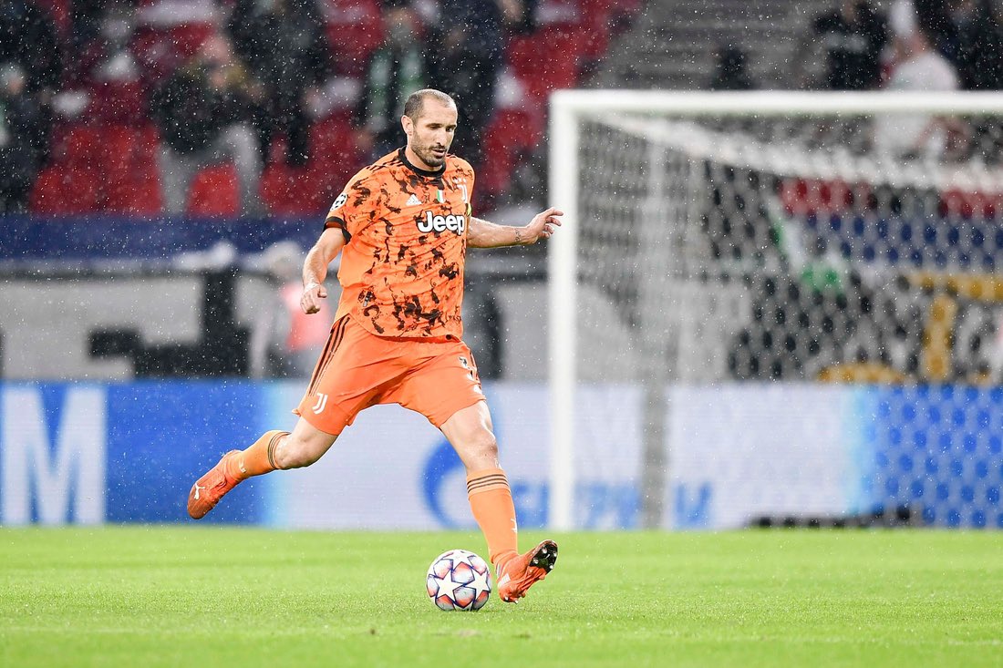 Giorgio Chiellini Belum Nyaman dengan Gaya Main Juventus-nya Andrea Pirlo