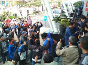 Sepulang dari Malang, Bobotoh Sambut Skuat Persib seperti Pahlawan