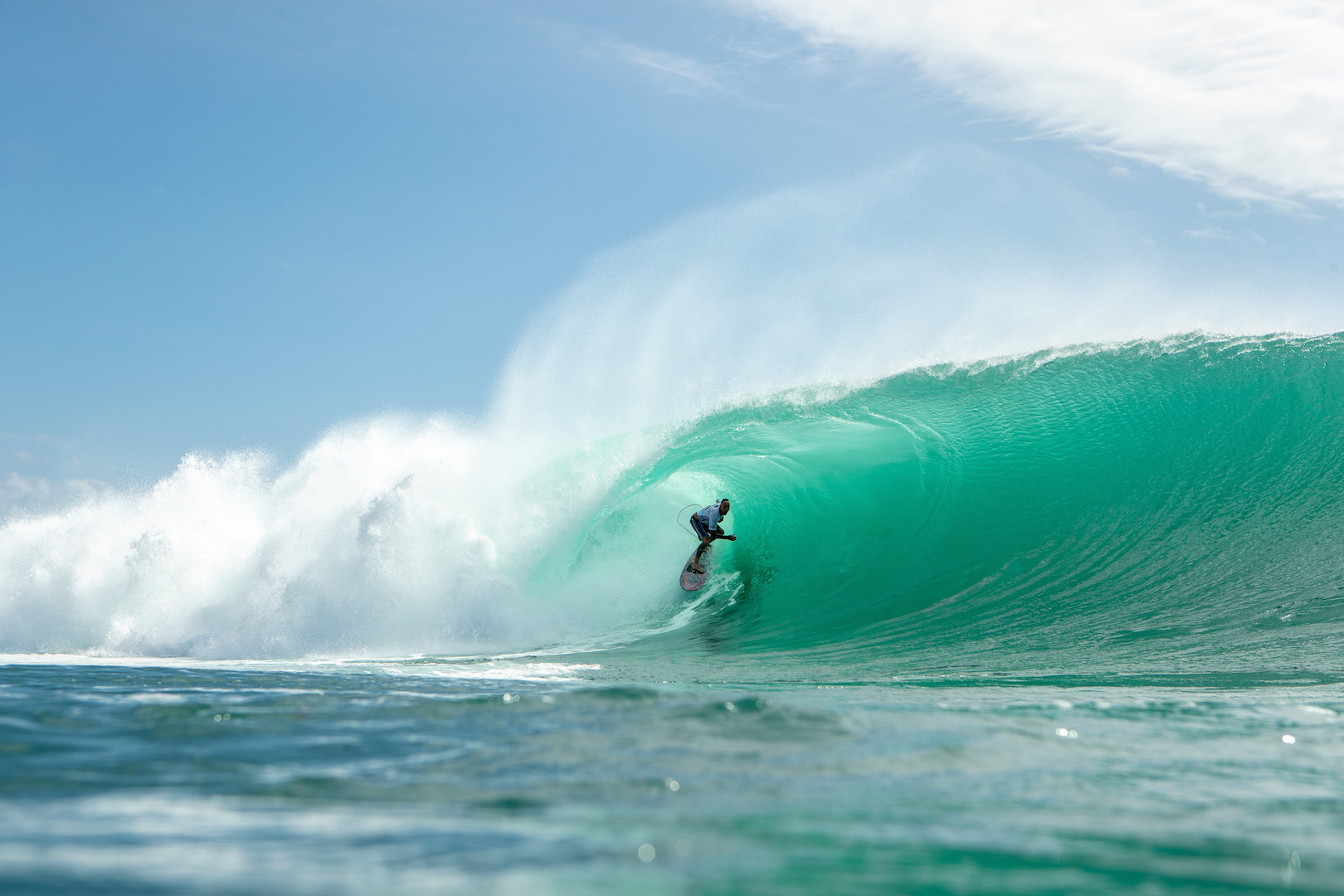 4 Surfer Indonesia Melaju ke Semifinal Rip Curl Cup