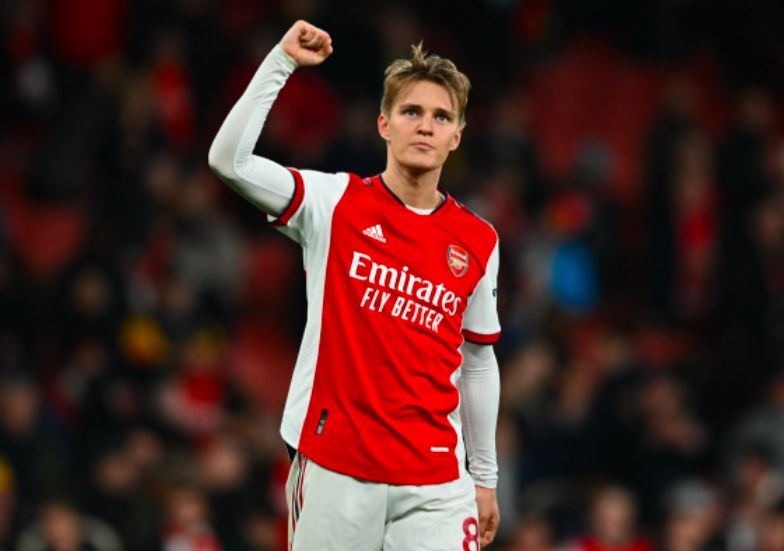 Martin Odegaard Tak Mau Remehkan Man United yang Sedang Terluka