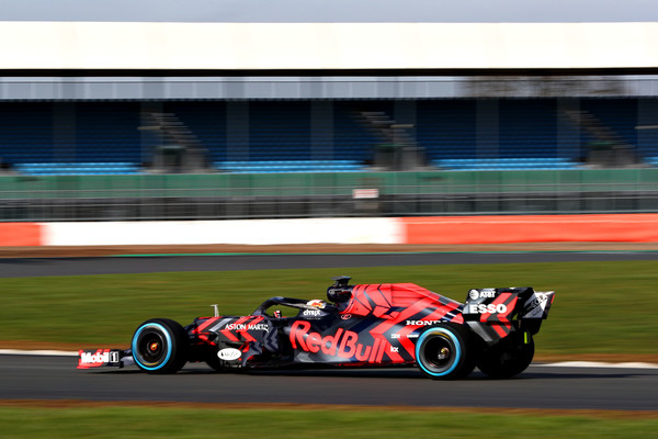 Red Bull Gunakan Mesin Honda