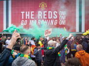 Klopp Kecewa dengan Aksi Vandal Suporter MU di Old Trafford