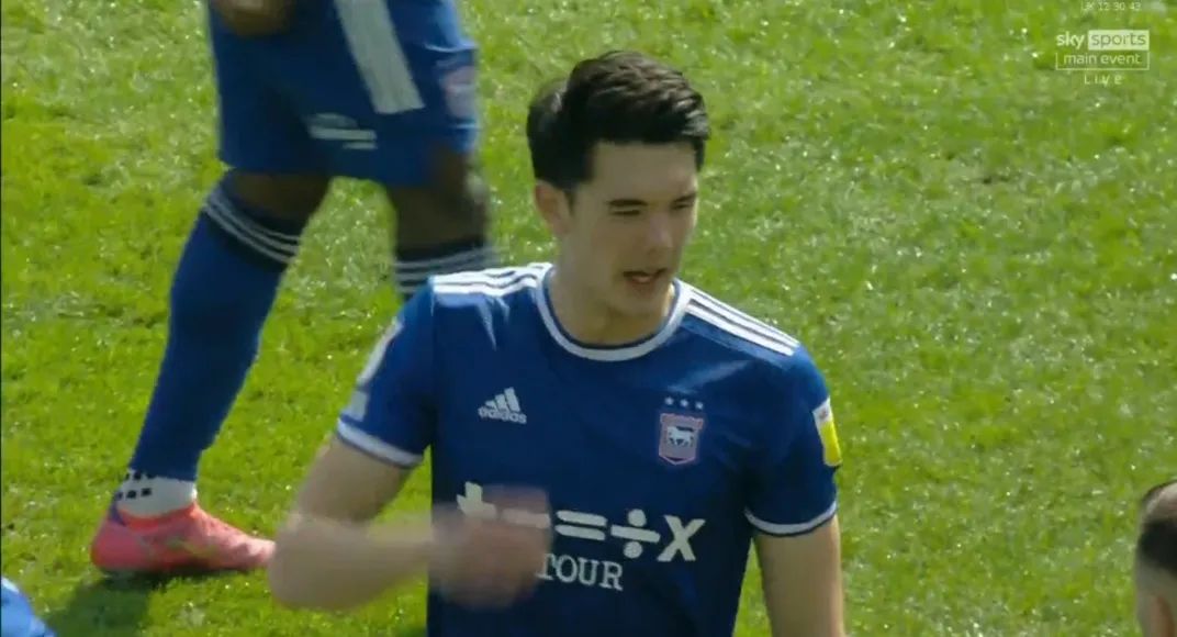 Elkan Baggott Catat Sejarah Debut sebagai Starter Ipswich Town di Liga Inggris