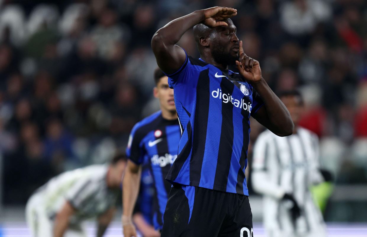 Terkait Isu Romelu Lukaku, Legenda Arsenal Kesal Rasialime Masih Terjadi di Serie A