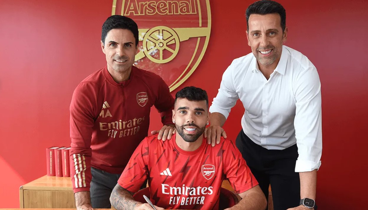 Arsenal Resmi Pinjam David Raya dari Brentford