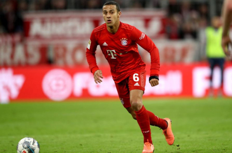 Capai Kesepakatan Personal soal Thiago, Masalah Kini Ada pada Negosiasi Liverpool-Bayern