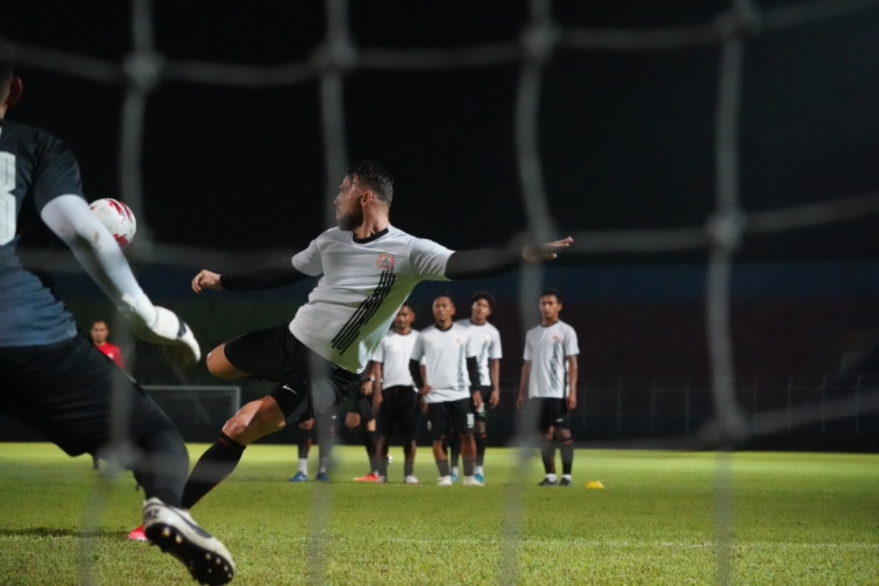 Penyerang Muda Persija Belajar Banyak dari Marko Simic