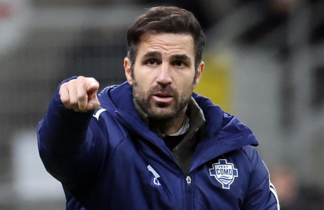 Bukan ke Chelsea, Cesc Fabregas Disiapkan sebagai Suksesor Mikel Arteta di Arsenal