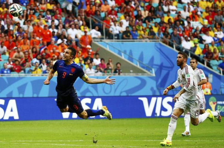 Piala Dunia 2014, Gol Bersejarah Van Persie, dan Akhir Era Tiki-Taka Spanyol
