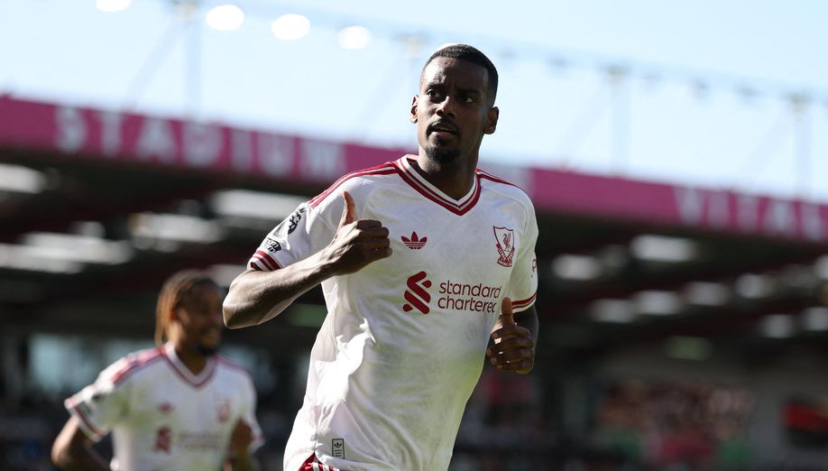Alexander Isak bawa Liverpool menang tipis atas Bournemouth. (Premier League)