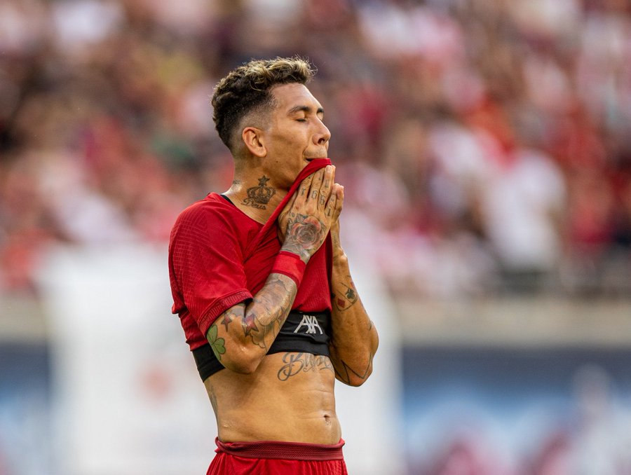 Roberto Firmino Diminta Pikir Ulang jika Ingin Gabung Barcelona