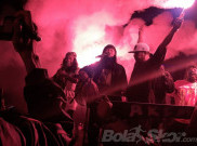 Panggung Musik dan Flare, Cara Aremania Memeringati Hari Jadi Arema