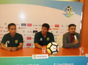 Bek Persebaya Ini Ogah Terlalu Pikirkan Bentrok dengan Riko Simanjuntak dan Novri