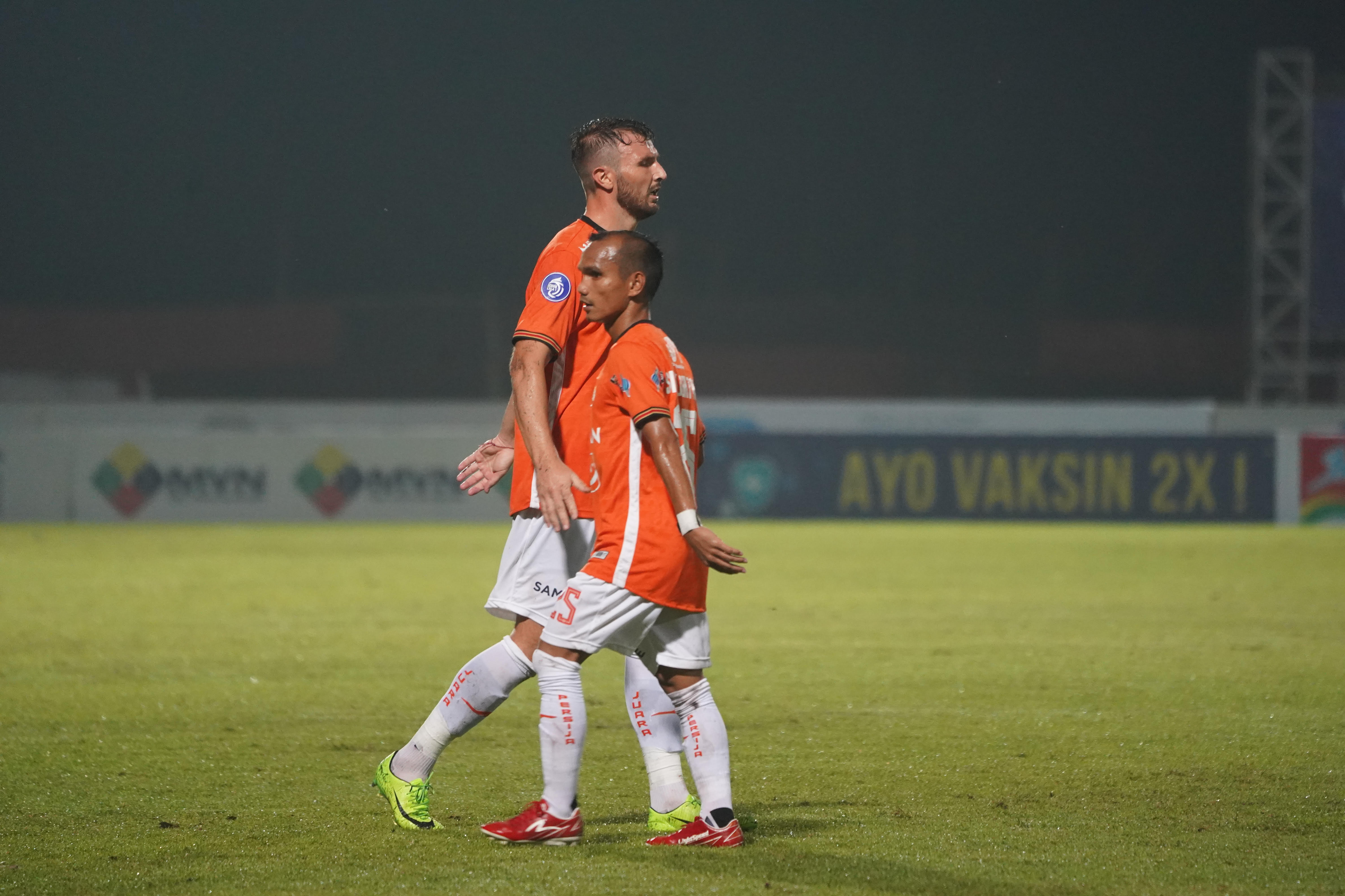 Cerita dari Ruang Ganti Persija Pasca Kegagalan Penalti Marco Motta