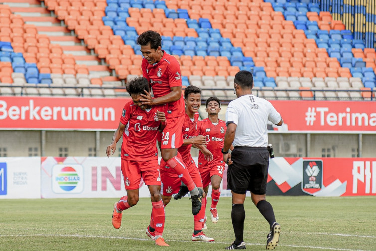 Persik Latihan Tertutup Selama PPKM Darurat