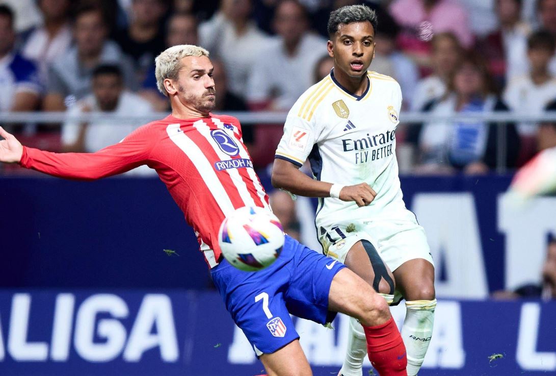 Tak Suka Jadi Penyerang Tengah, Rodrygo Berharap Mbappe Gabung Madrid