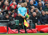 Badan Wasit Tinjau Sikutan Asisten Wasit di Laga Liverpool Vs Arsenal