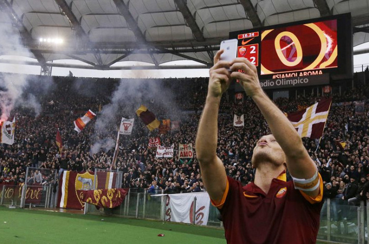 Nostalgia - Derby della Capitale, Ketika Selebrasi Gol Francesco Totti Menjadi Viral