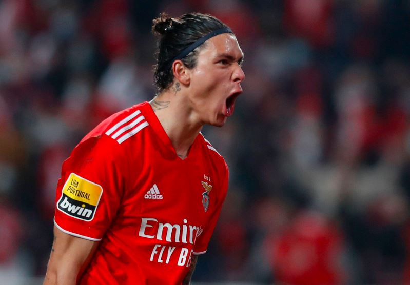 Darwin Nunez, Kombinasi Kekuatan Edinson Cavani dan Luis Suarez