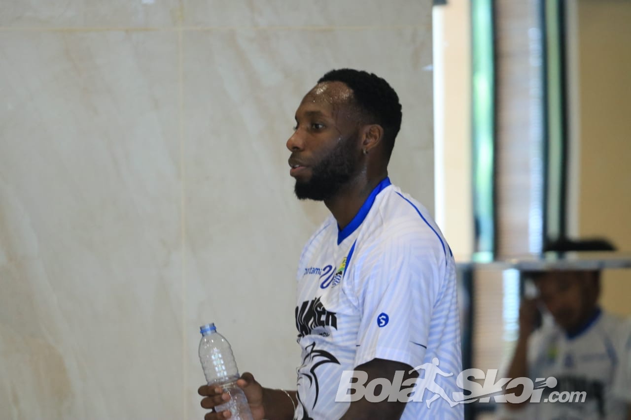 Geoffrey Castillion Janjikan Penampilan Terbaik Kontra Melaka United demi Kontrak dari Persib