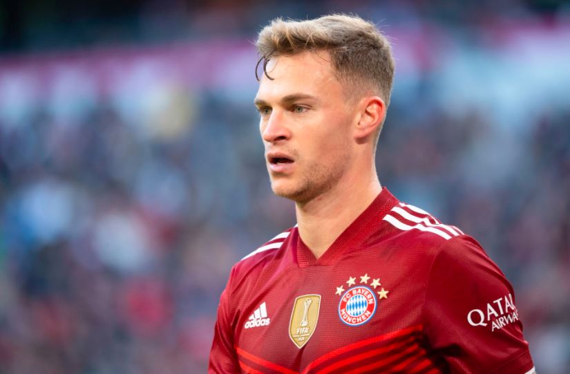 Paru-paru Bermasalah karena COVID-19, Joshua Kimmich Menyesal Tak Divaksin