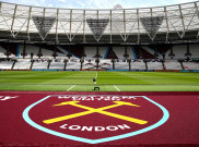 West Ham United Resmi Tangguhkan Gaji Pemain