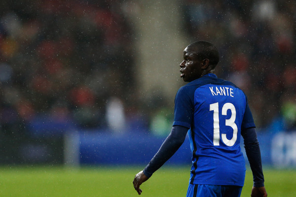 Kante Kembali, Chelsea Garang