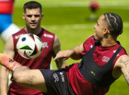 Banyak Omong karena Tak Dipanggil Timnas Swiss, Mantan Pemain AC Milan Kena Semprot Granit Xhaka