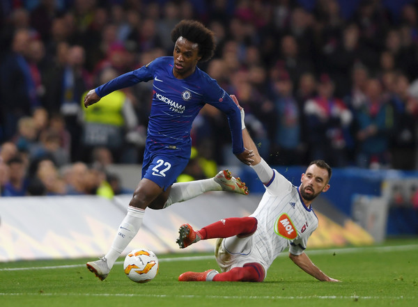 Tawaran Barcelona untuk Willian Belum Puaskan Chelsea