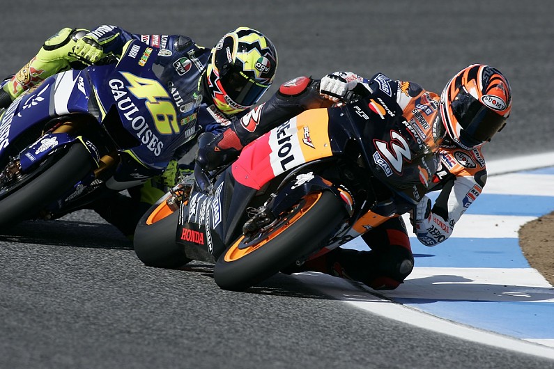 Max Biaggi Rindu Bersaing dengan Valentino Rossi