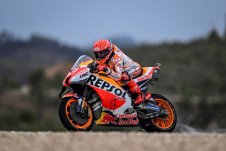 Verstappen dan Marquez Bagai Pinang Dibelah Dua