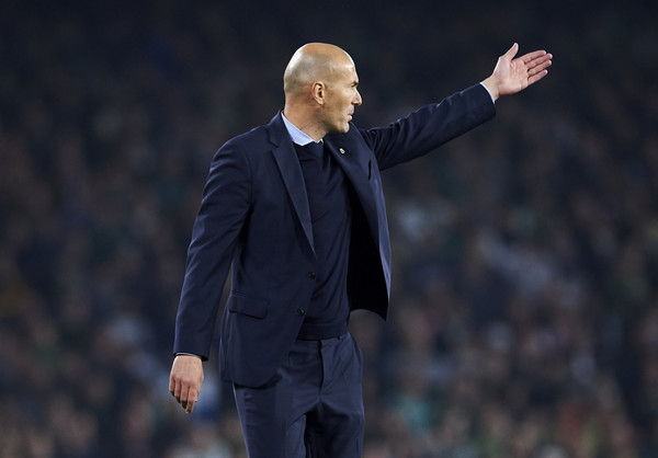 Zinedine Zidane Tunggu Kabar Baik dari Luka Modric dan Toni Kroos