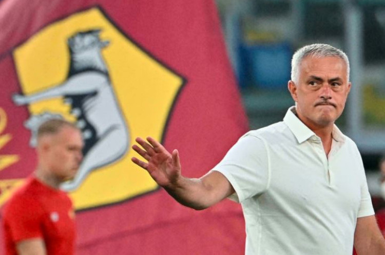 Drama Jose Mourinho Selepas Kekalahan di Derby della Capitale