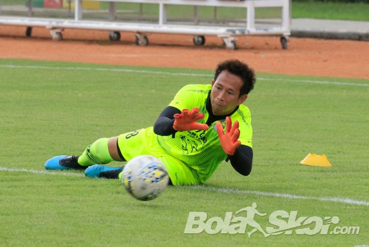 Kiper Persib I Made Wirawan Merasa Mirip dengan David De Gea