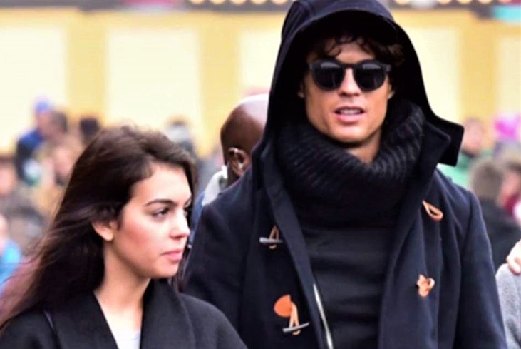 Ronaldo Bocorkan Nama Putrinya