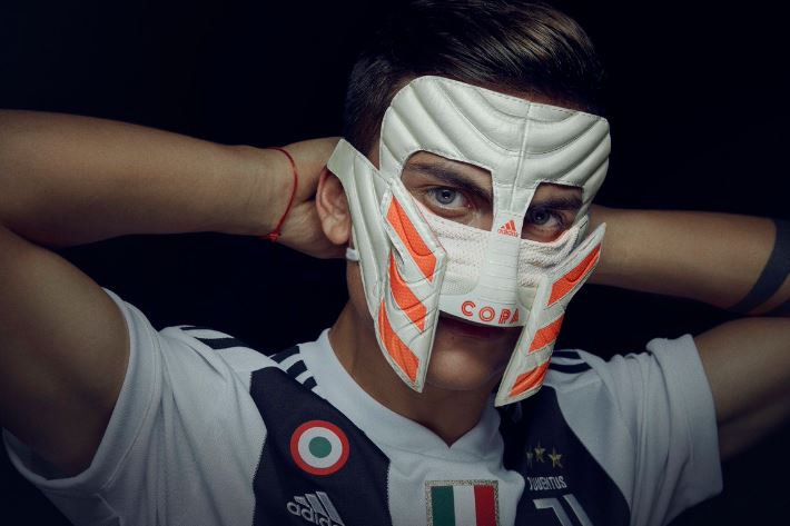 Berkat Selebrasinya, Paulo Dybala Dapat Topeng Khusus
