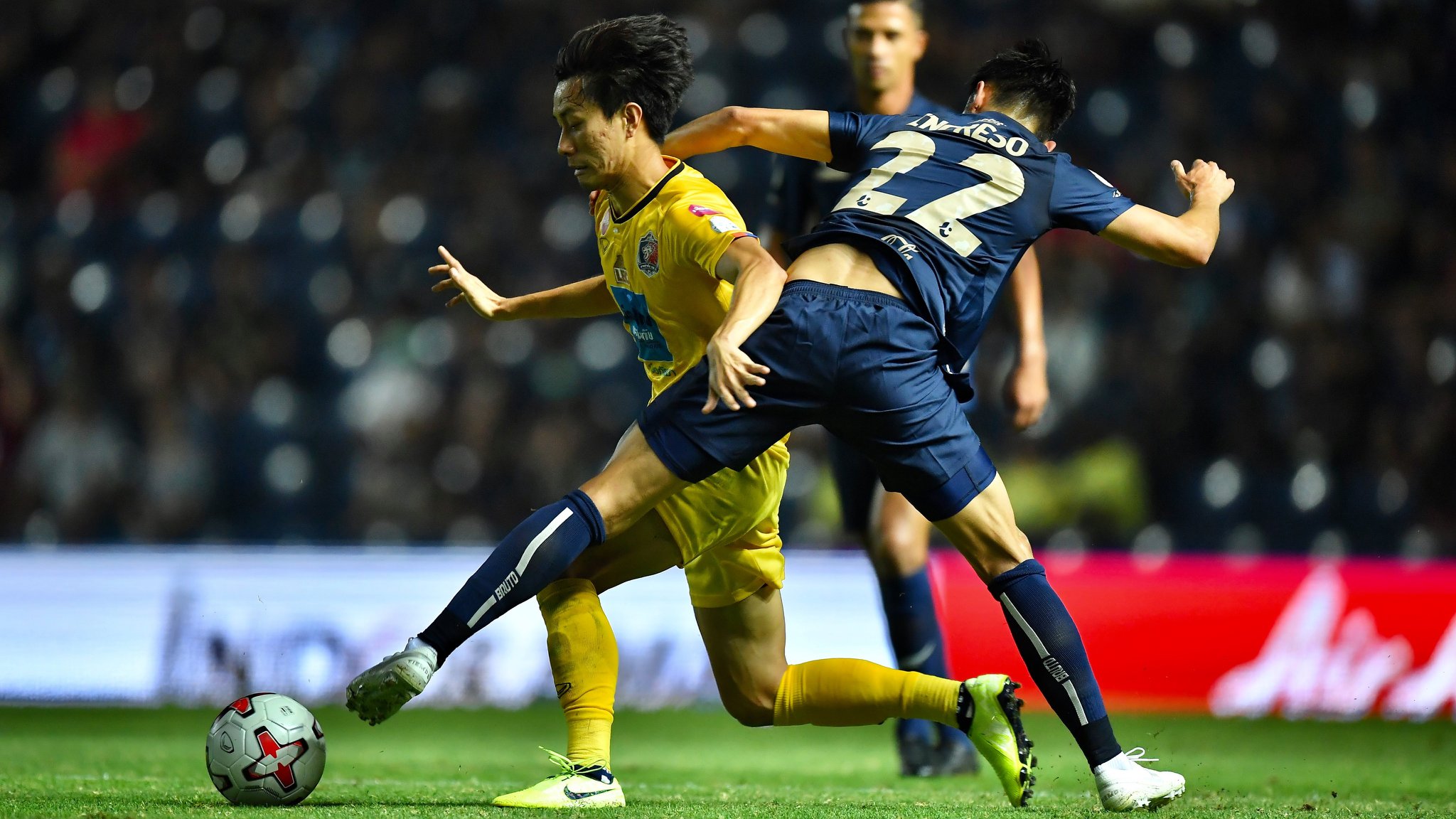Ada Status Darurat, FAT Perpanjang Penghentian Liga Thailand hingga 2 Mei