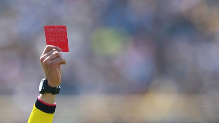 9 Kontroversi Wasit di Liga 1 dan Liga 2 Musim Ini, Bikin Geregetan