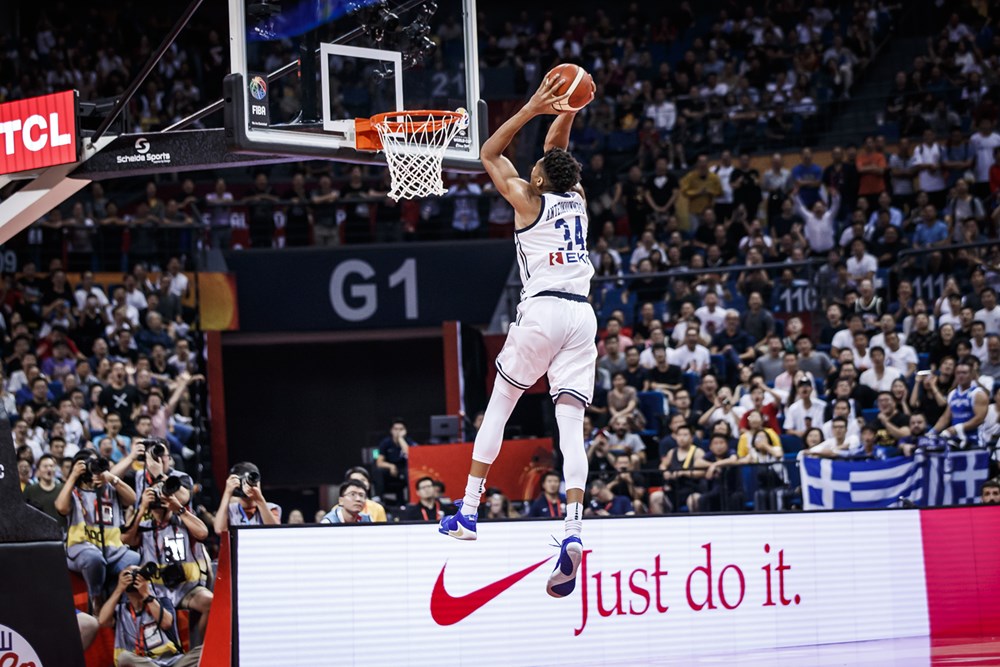 Piala Dunia Basket 2019: Giannis Antetokounmpo Mengamuk, Yunani Lolos