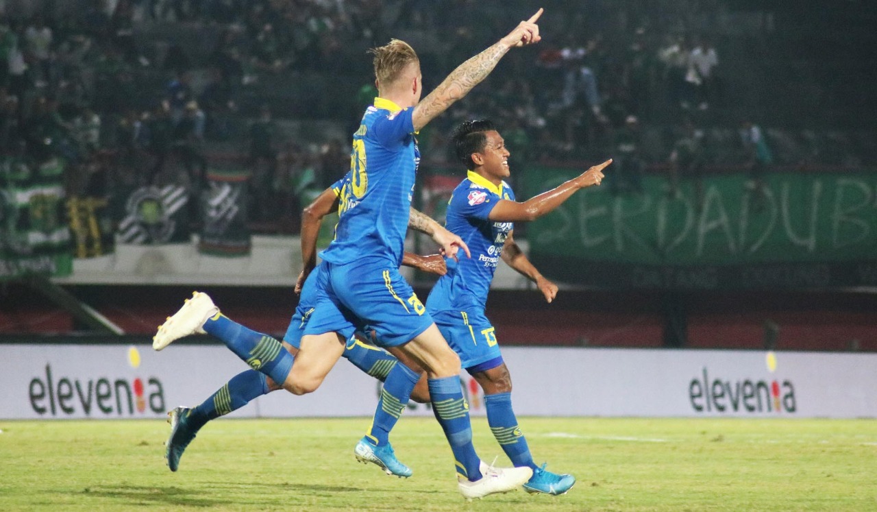 Hasil Liga 1 2019: Persib Bantai Persebaya, Bali United Dibantai Borneo FC 0-6