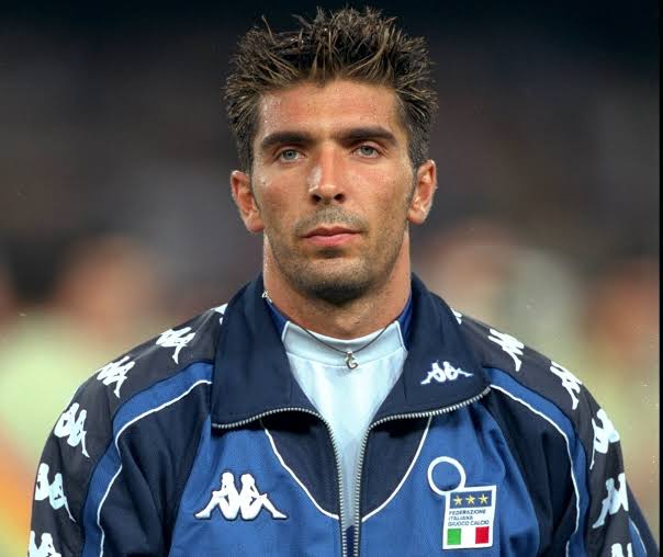 Nostalgia - Mengingat Debut Gianluigi Buffon di Timnas Italia dan Perjalanan Menuju Keabadian
