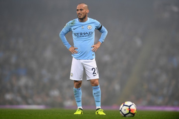 Liverpool dan Inter Buru Gelandang Man City