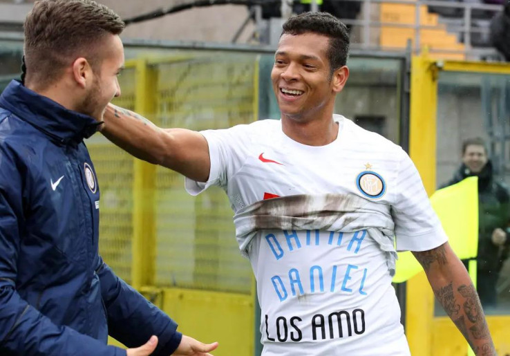 Cerita Mantan Pemain Inter Milan, Kecanduan Minuman Beralkohol hingga Lompat dari Balkon